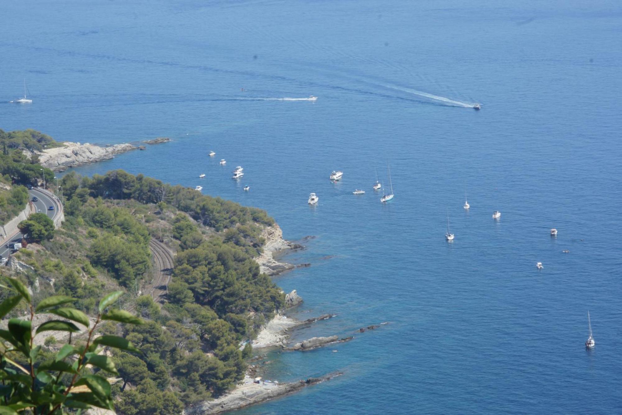 Total Sea View Grimaldi Apartment Ventimiglia Exterior photo