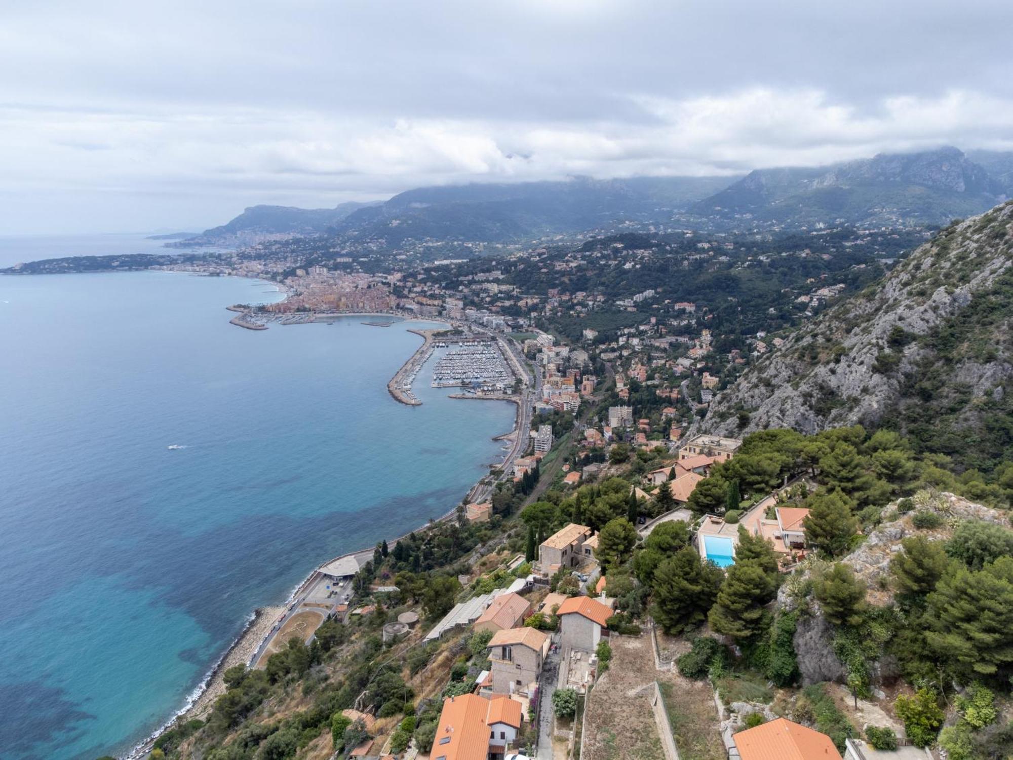 Total Sea View Grimaldi Apartment Ventimiglia Exterior photo